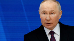Putin: «Si Kiev no quiere la paz, conseguiremos nuestros objetivos por la vía militar»