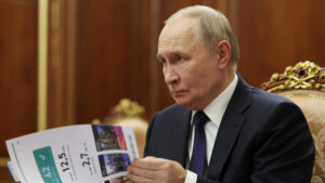 Putin firma decreto para reclutamiento de reservistas para defender infraestructuras