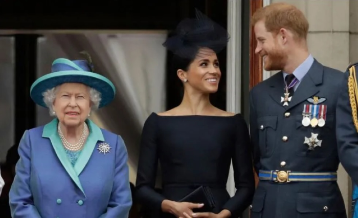 Cuantos Nietos Tiene La Reina Isabel Ii De Inglaterra
